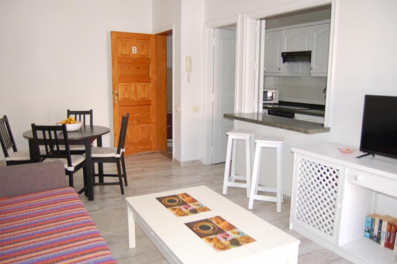 Apartamentos Los Laureles El Medano  Luaran gambar