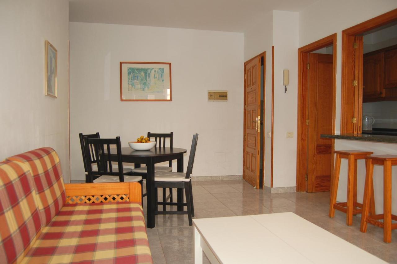 Apartamentos Los Laureles El Medano  Luaran gambar